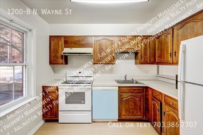 Building Photo - 1200-B N Wayne St