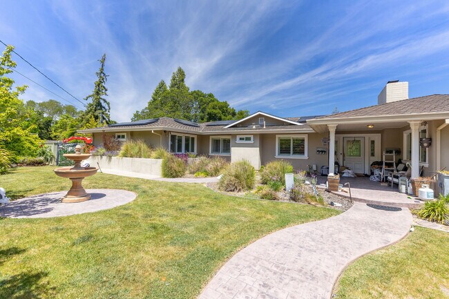 Building Photo - 84 Silverwood Dr