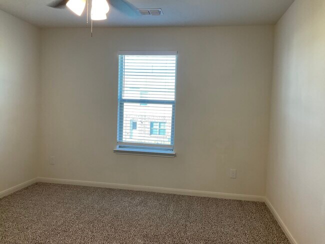 Building Photo - 3125 Angus Drive