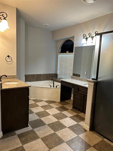 Building Photo - 12435 Honeyflower Dr