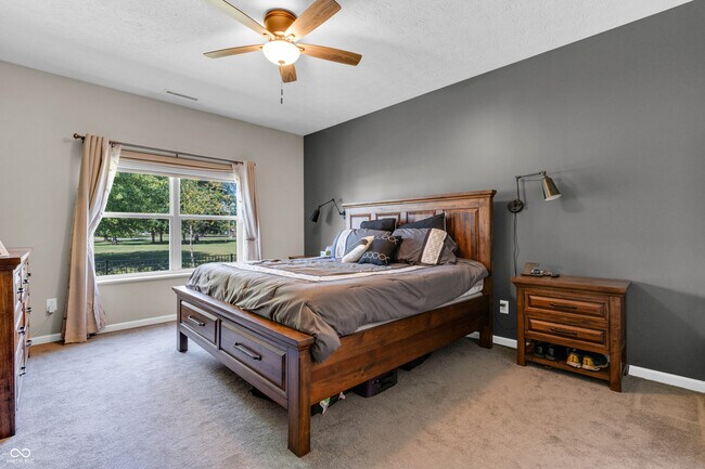 Building Photo - 70 Blue Lace Dr