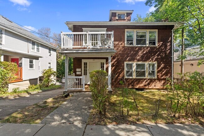 Primary Photo - 227 Winchester St