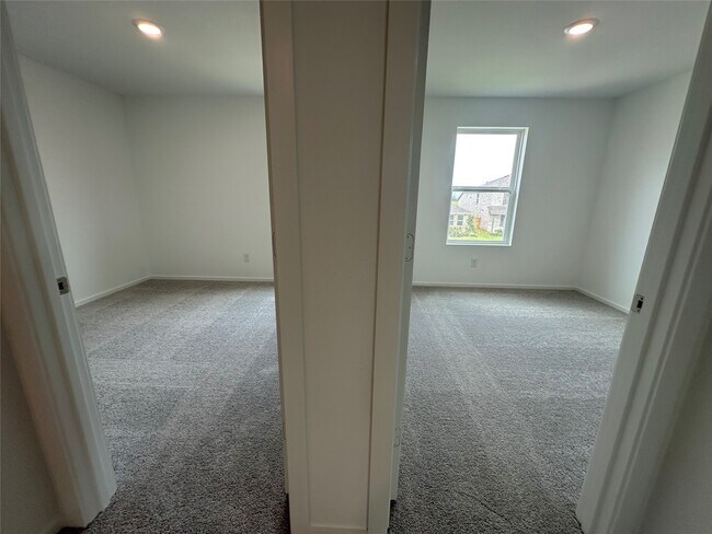 Building Photo - 3033 Wild Dunes Dr