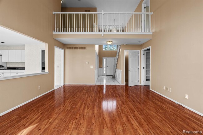 Building Photo - 45419 Glengarry Blvd