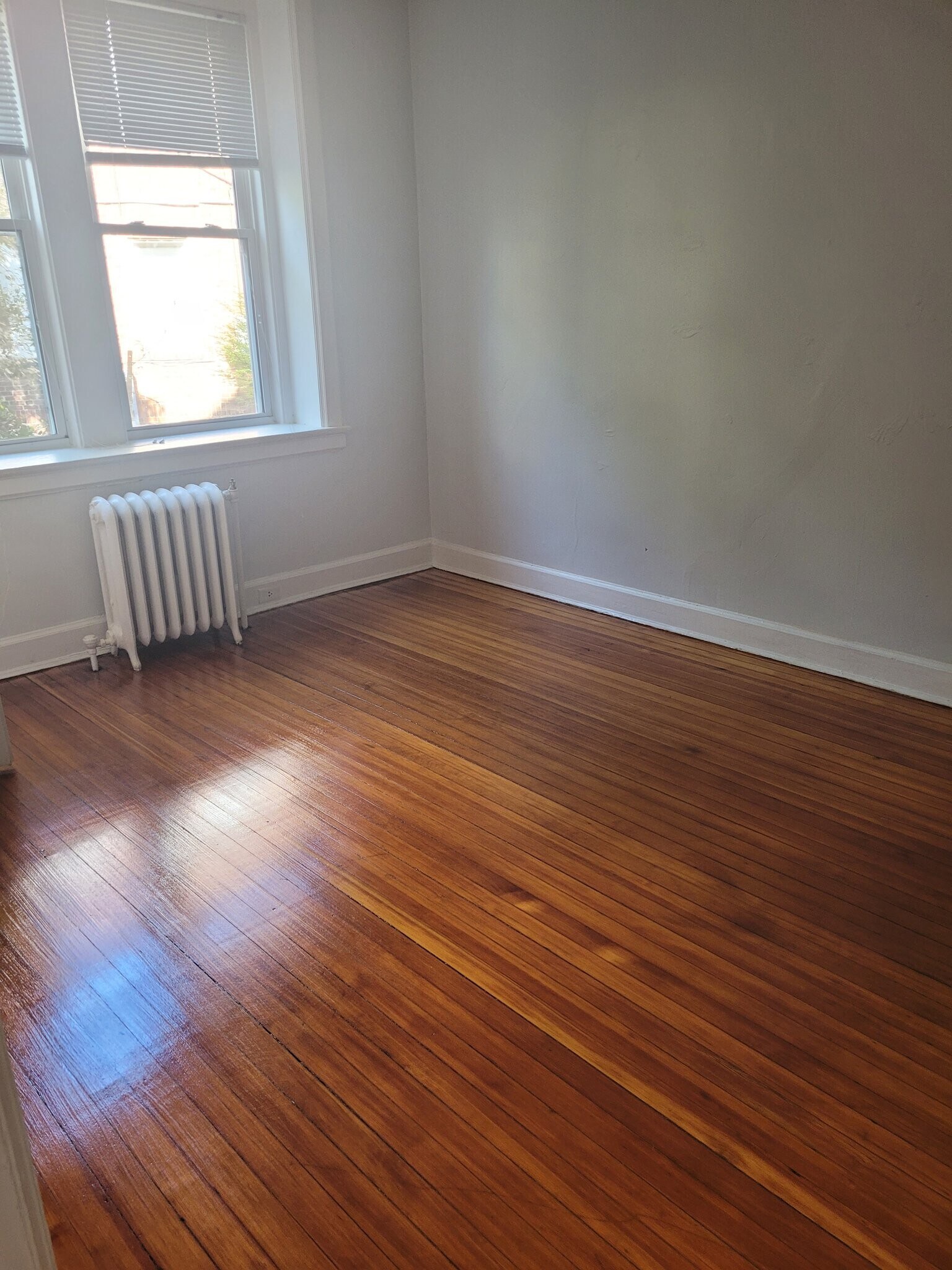 Building Photo - 1611 Hampton Blvd