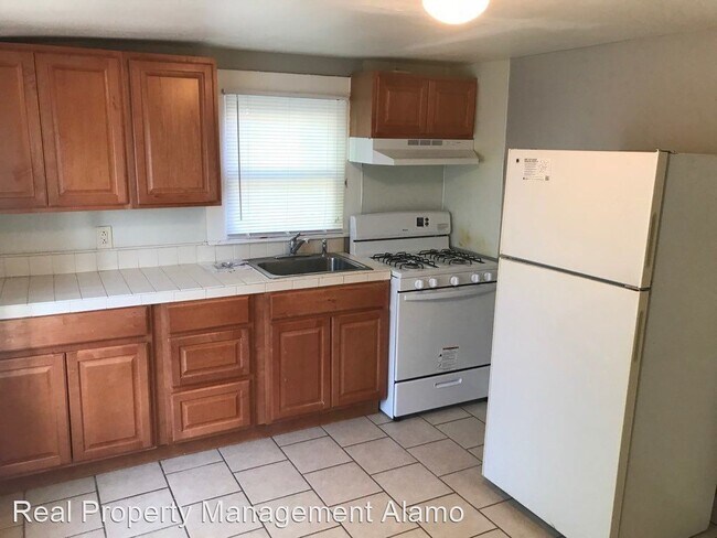 Building Photo - 1 br, 1 bath House - 1147 W Rosewood Unit 2