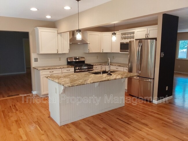 Building Photo - 1309 City Park Ave