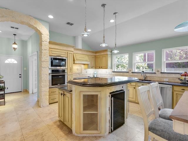 Building Photo - 3003 Creekwood Dr