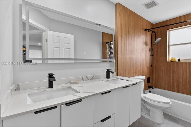 Building Photo - 2167 SW 176th Terrace