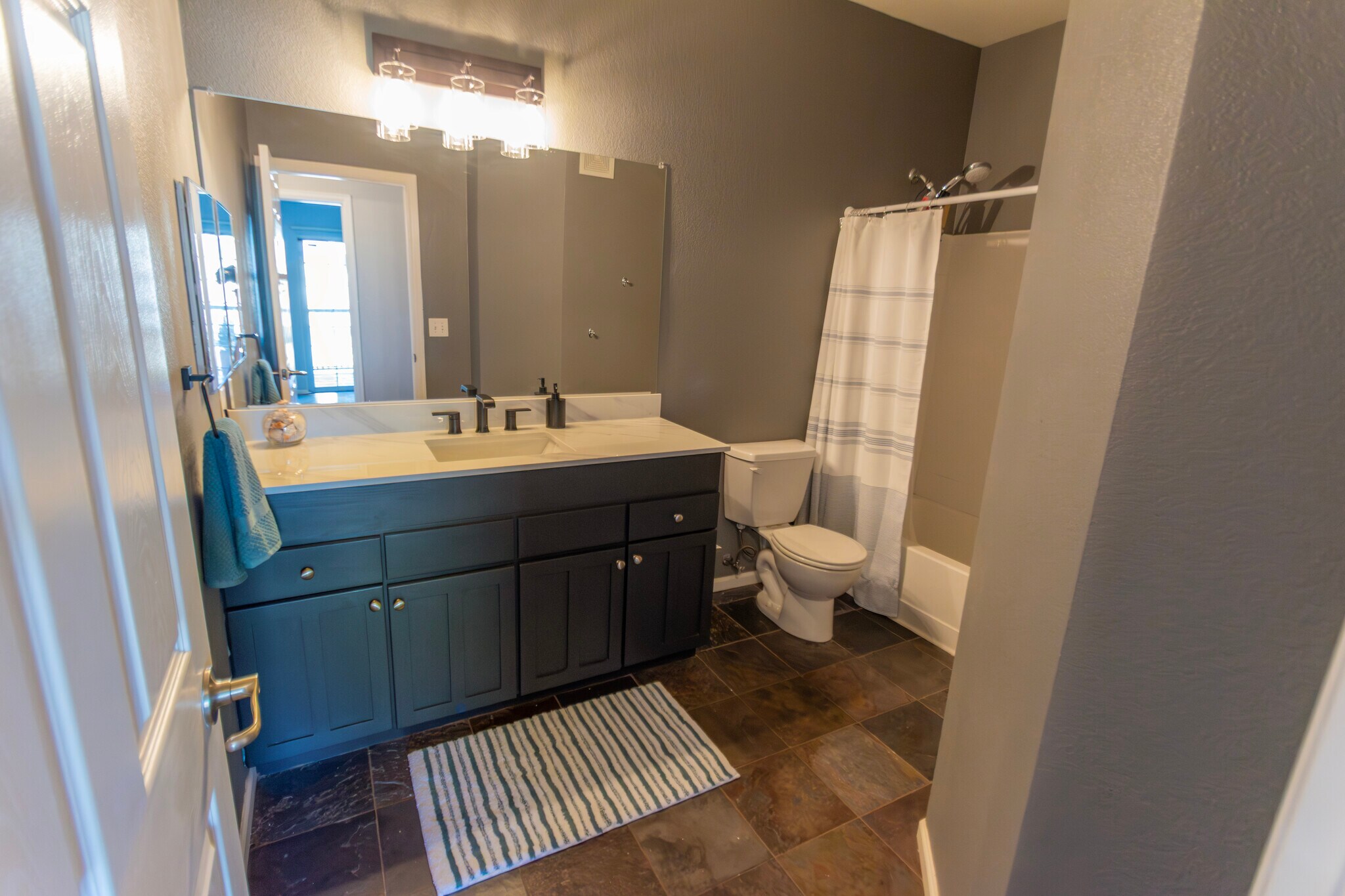 Building Photo - 2875 Blue Sky Cir