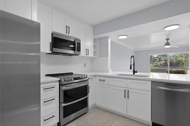 Primary Photo - 4100 N 58th Ave