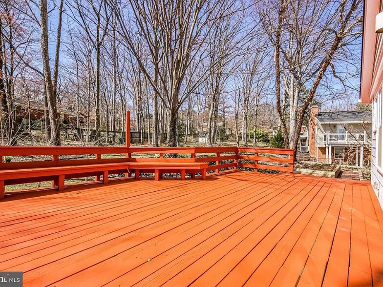 Building Photo - 5940 Lowell Ave