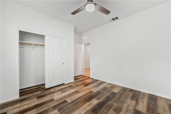 Building Photo - 3728 W Colton Ave