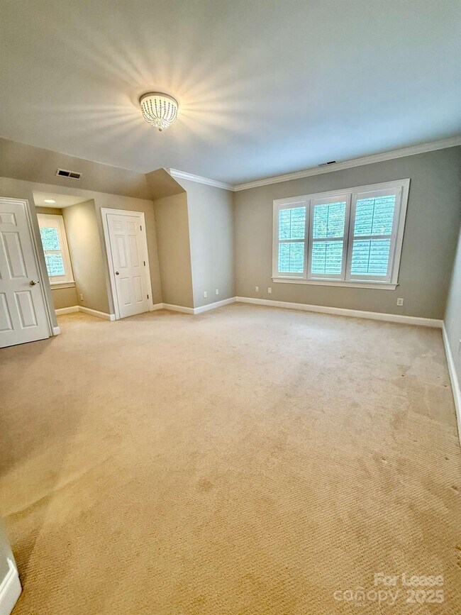 Building Photo - 1806 Asbury Hall Ct