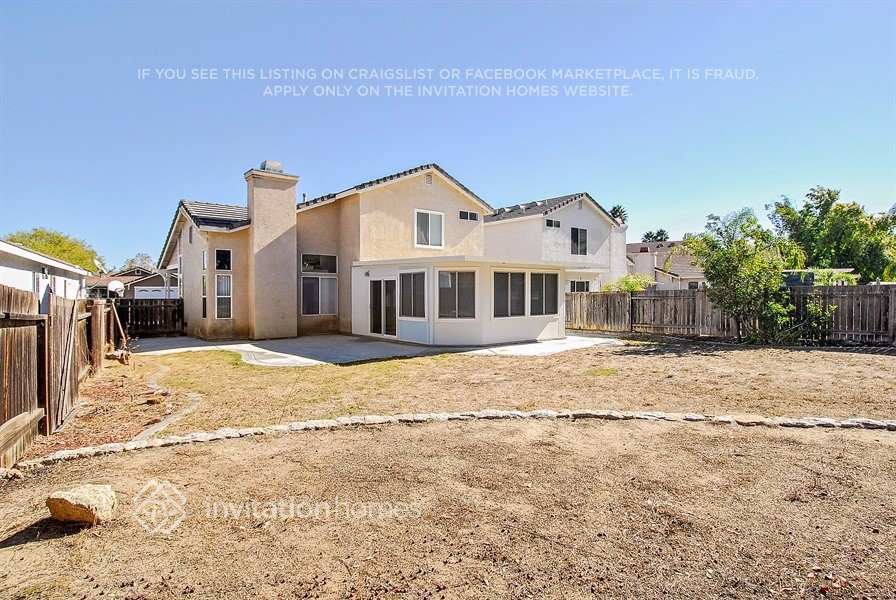 Building Photo - 31089 Tecumseh Ct