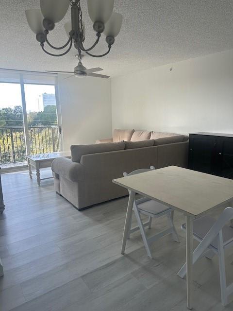 Building Photo - 520 SE 5 Ave