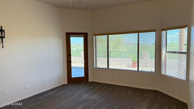 Building Photo - 4440 W Mountain Side Dr