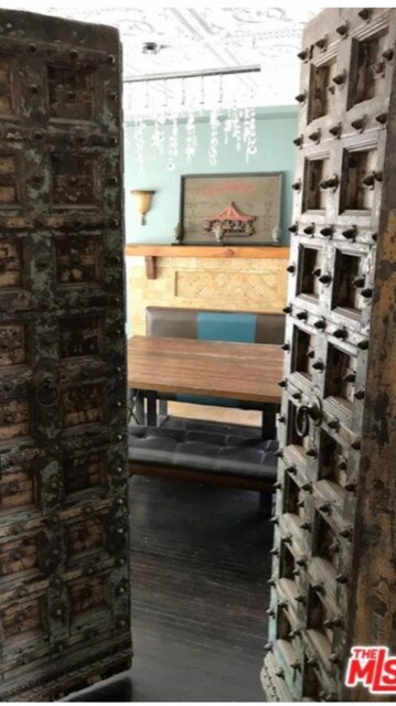 Building Photo - 4715 Camellia Ave