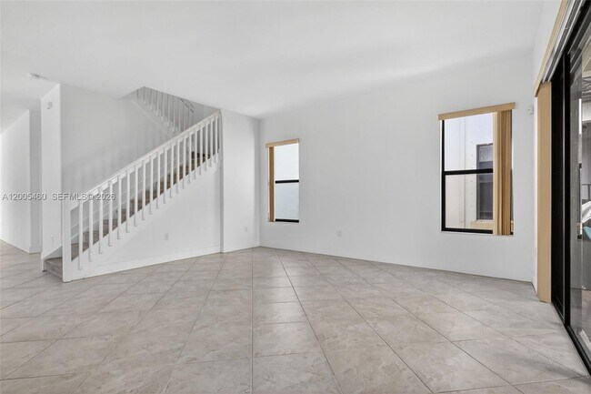 Building Photo - 9886 W 34th Ave