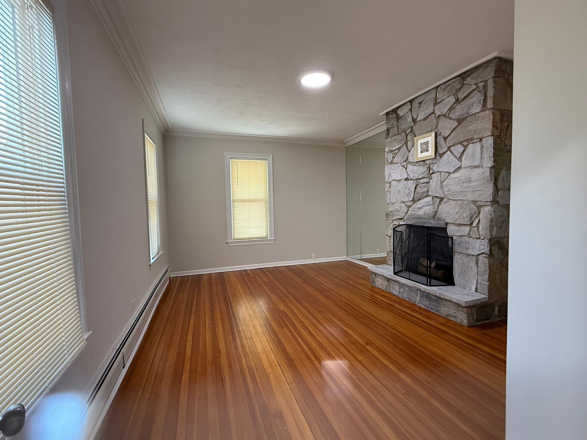 Building Photo - 238 Claremont Ave