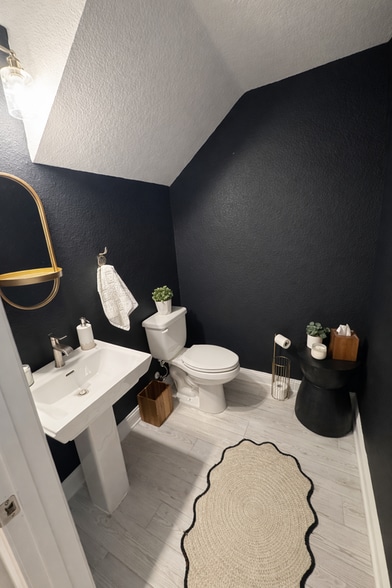 Building Photo - 14135 Pier Ln