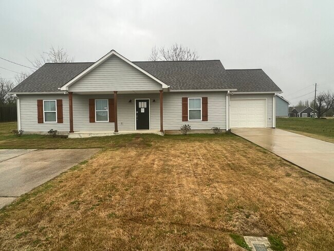 Primary Photo - 900 5th Way