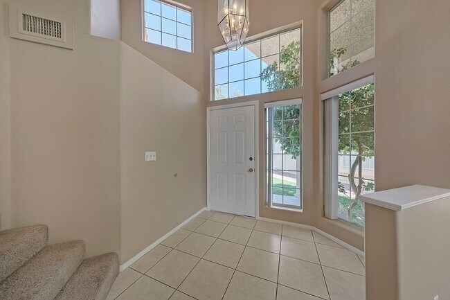 Building Photo - 151 Kachina Dr