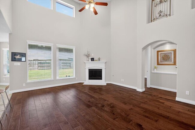 Building Photo - 25610 Fleming Lodge Ln