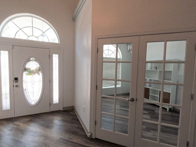 Building Photo - 2947 Longbow Loop