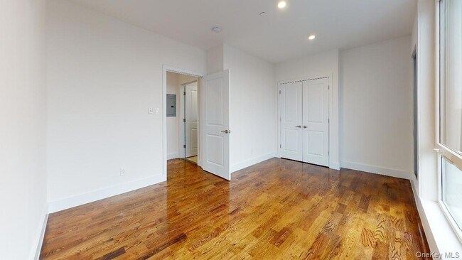 Building Photo - 138-28 Queens Blvd