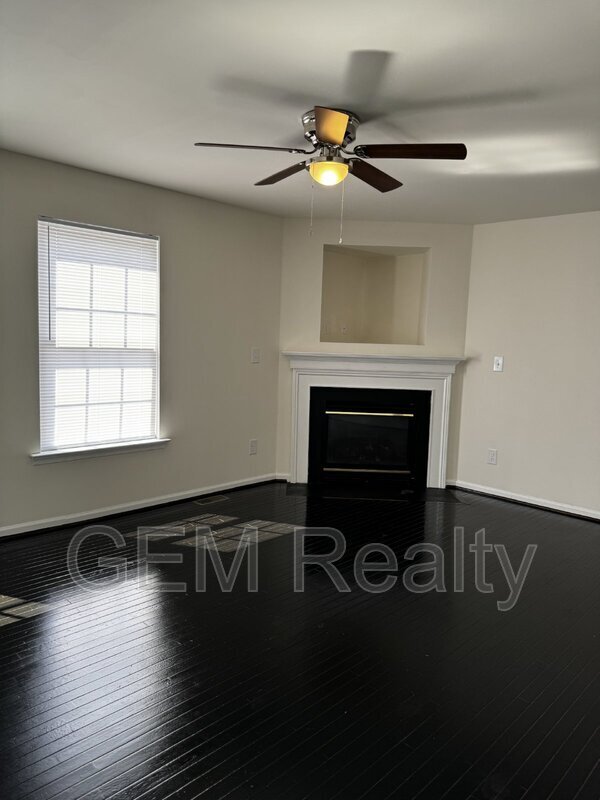 Building Photo - 11413 Silverleaf Ln