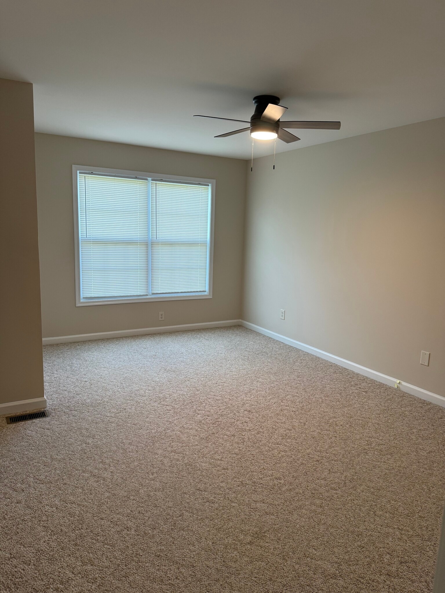 Master Bedroom - 1575 Sumneytown Pike
