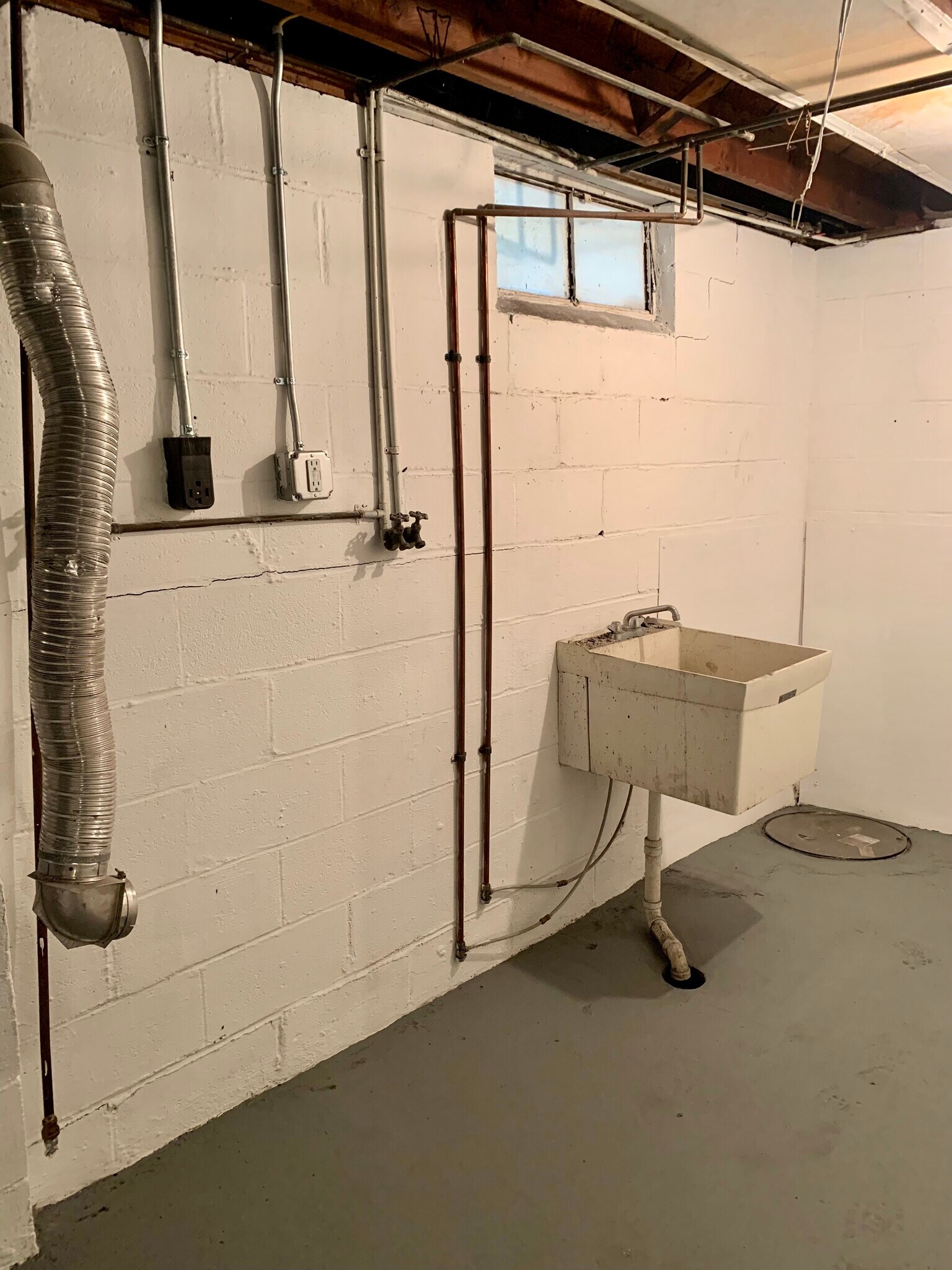 Building Photo - 676 Harrison Ave