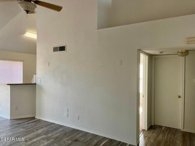 Building Photo - 12268 Tierra Ruby Dr