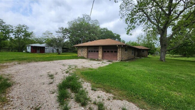 Building Photo - 16202 County Rd 191