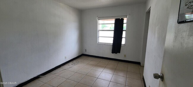 Building Photo - 1033 George W Engram Blvd