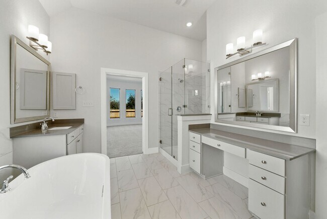 Building Photo - 4 Bedroom/4 Bath Stillwater Ranch Subdivision