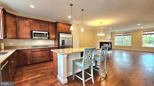 Building Photo - 10607 School St