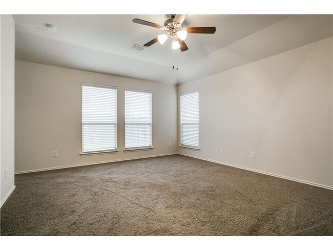 Building Photo - Welcome Home 3-2-2 Melissa ISD