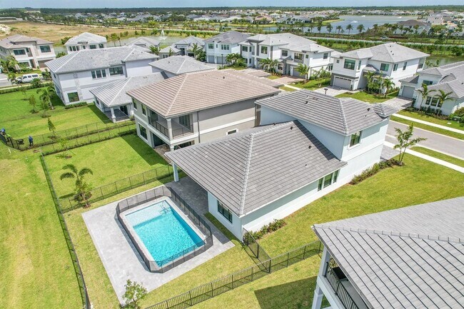 Building Photo - 13072 Feathering Wy