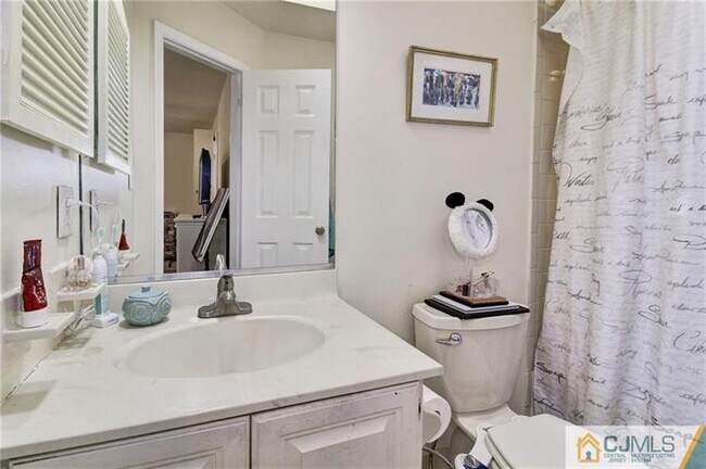 Building Photo - 1502 Timber Oaks Rd