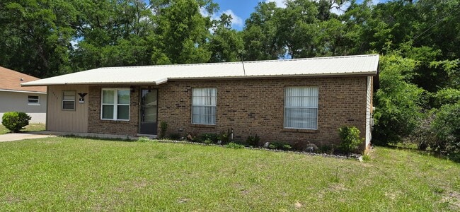 Building Photo - Establish Home and Neighborhood