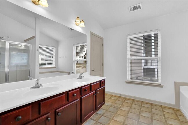 Building Photo - 857 Crested Hawk Trail