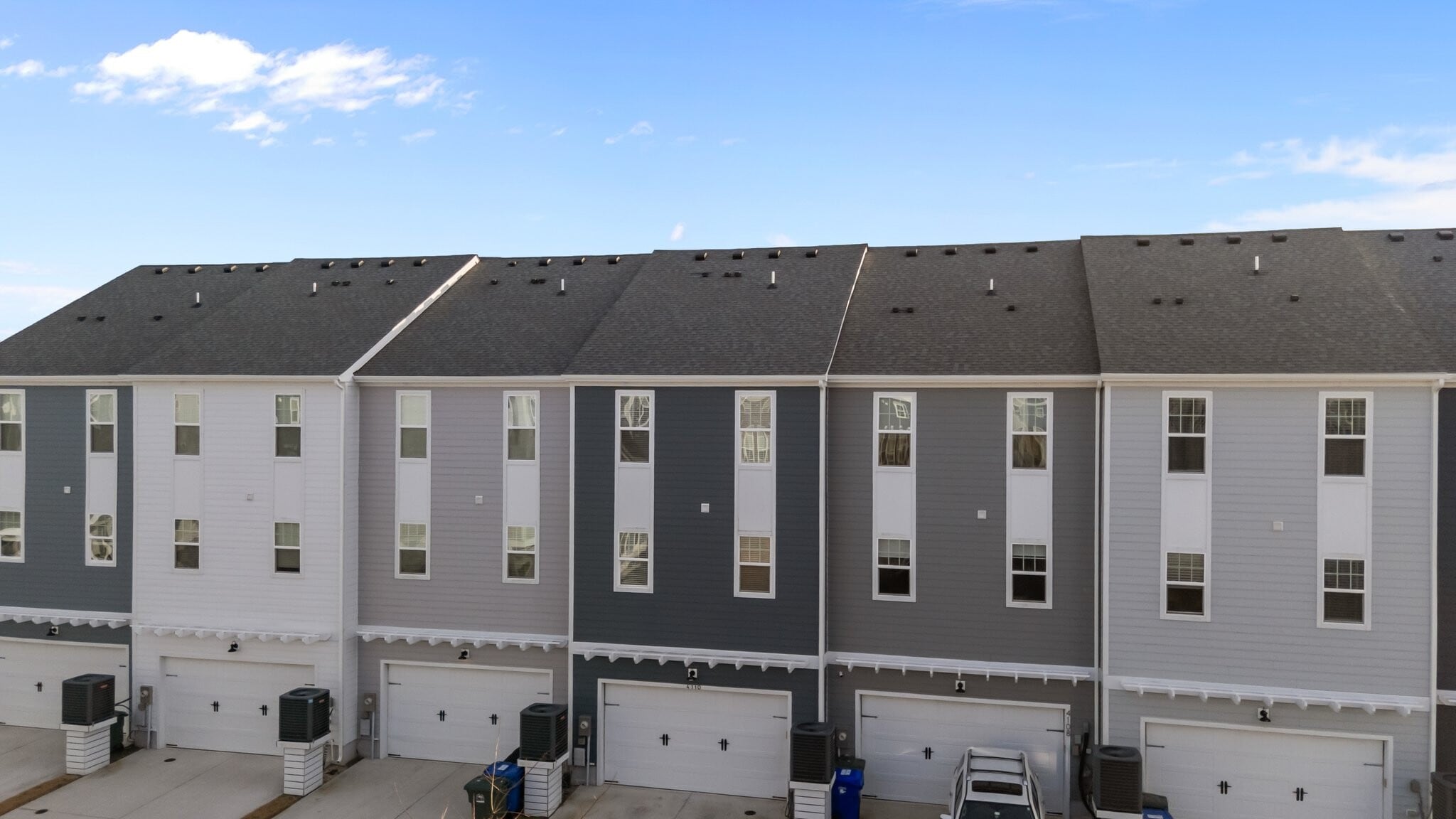 Building Photo - 4110 Pleasant Ave