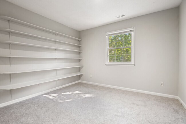 Building Photo - 3302 Lassiter St