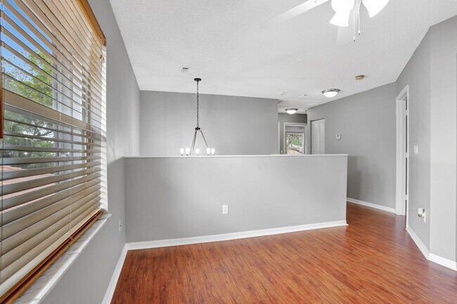 Building Photo - 6144 NW 78th Ct
