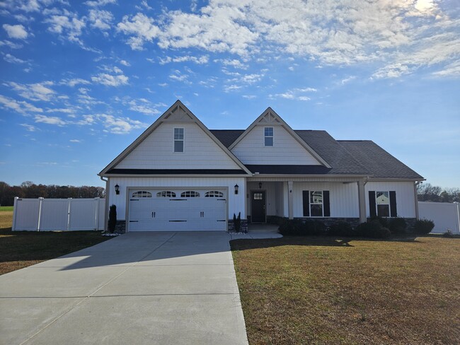 Primary Photo - 202 Mutton Dr