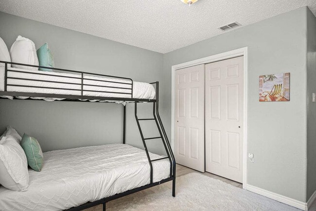 Building Photo - 15406 Gun Cay Ct