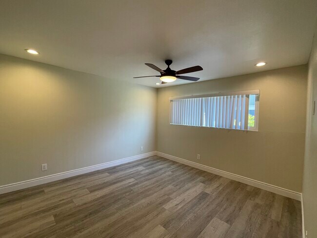 k - 2411 Prospect Ave
