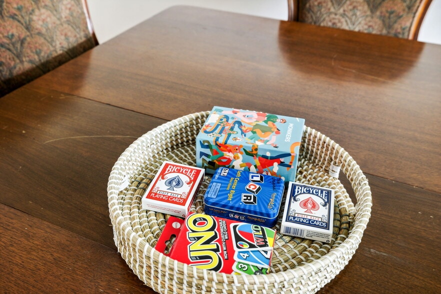 Building Photo - 226 Treutland Ave